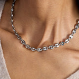 AA26-R-Holiday-Layering-Chains-Lifestyle-03