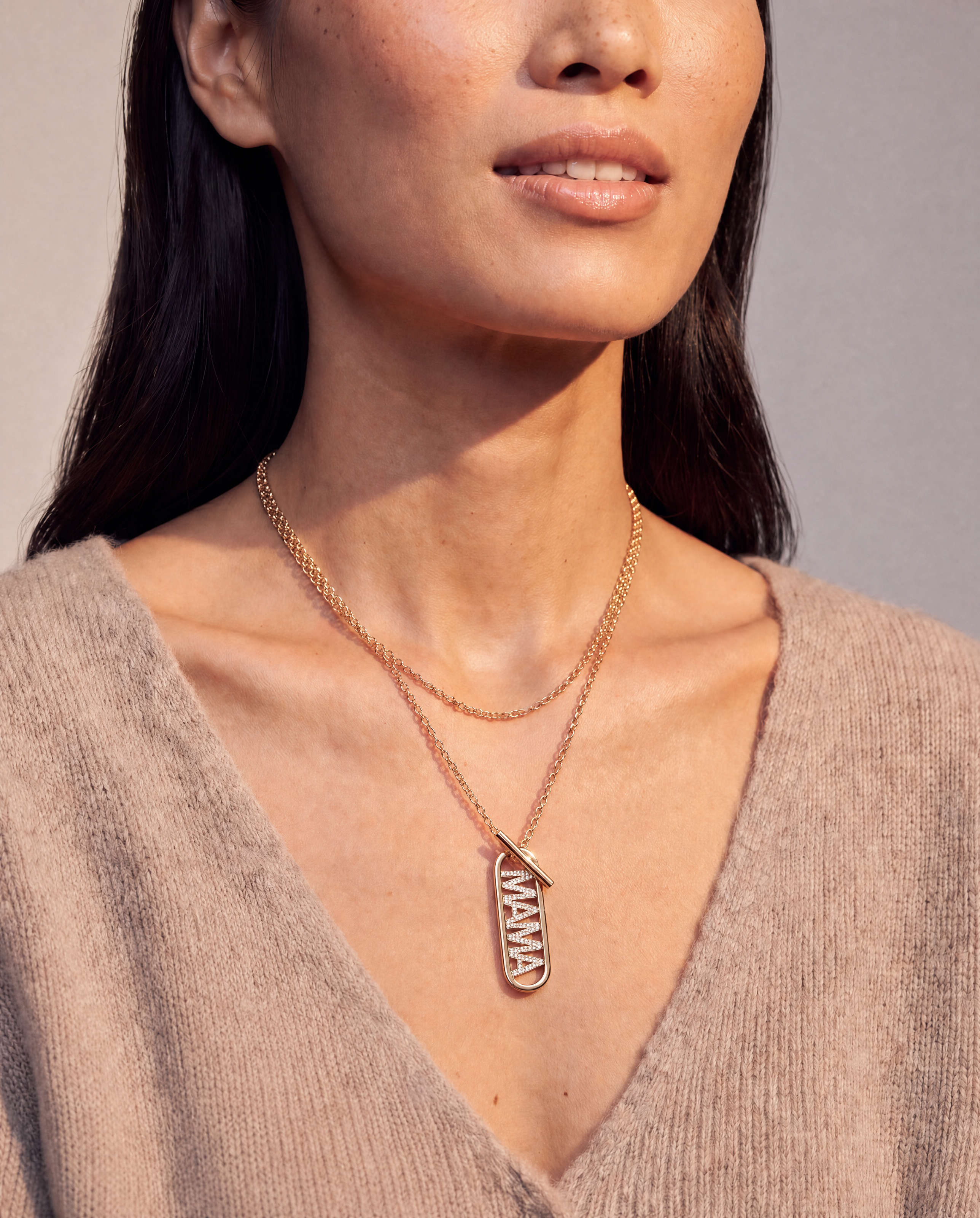 alex-and-ani_mama-necklace-clean-edit_260820_8f1c8e.png