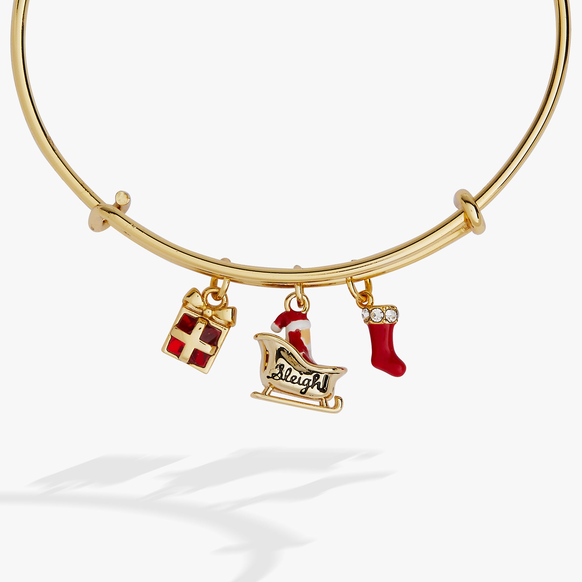 santa-sleigh-multi-charm-bangle-2-AO260784FSG