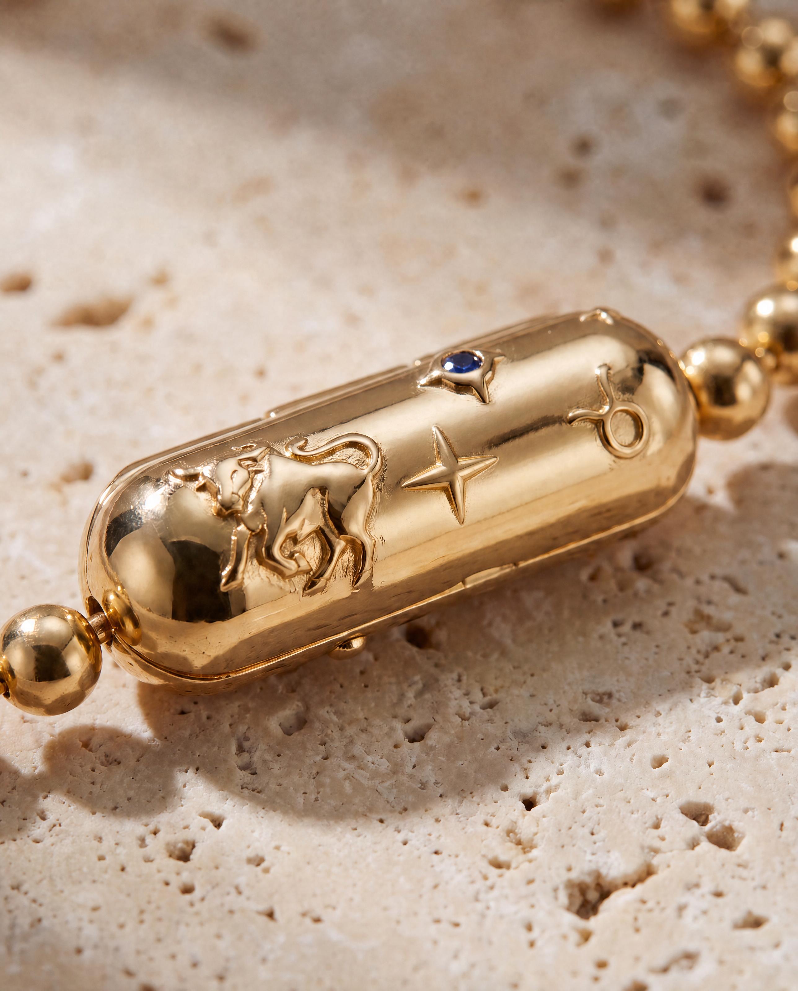 alex-and-ani_taurus-barrel-bead-detail_260826_244c5a.png