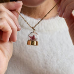 AA26-R-Holiday-Cardinal-Lifestyle-04