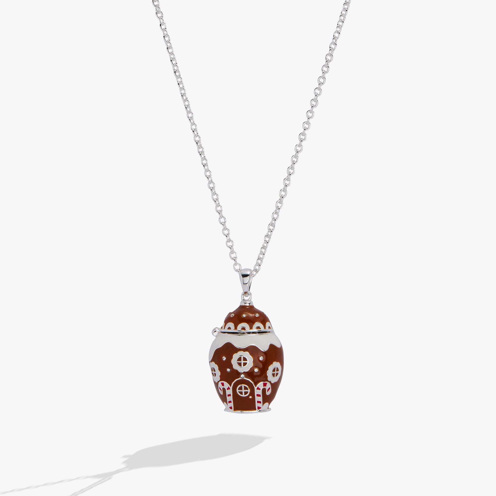 milk-and-cookies-gingerbread-jar-necklace-1-AO260608FSS