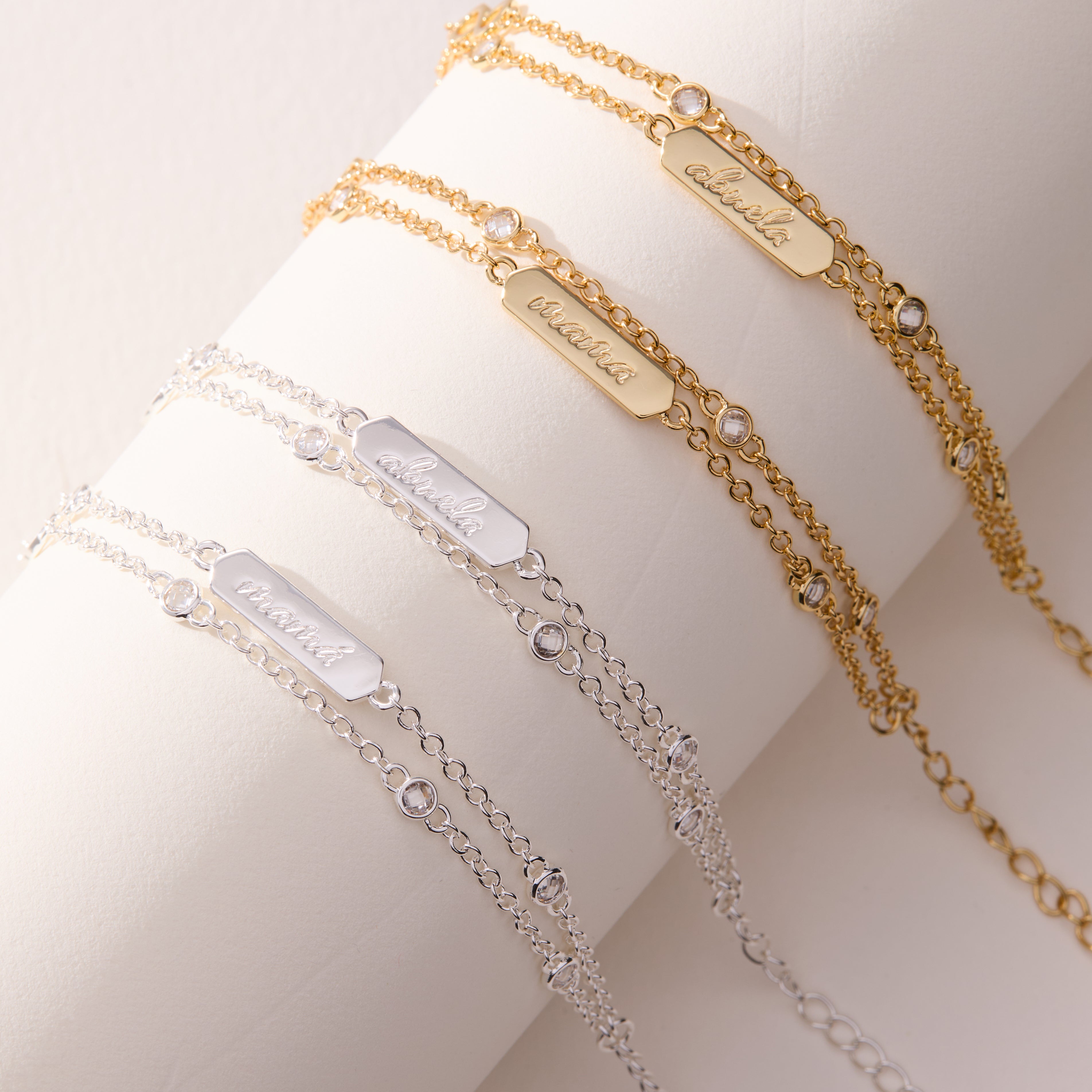 AA25-R-Fall-Spanish-BILY-Product-07