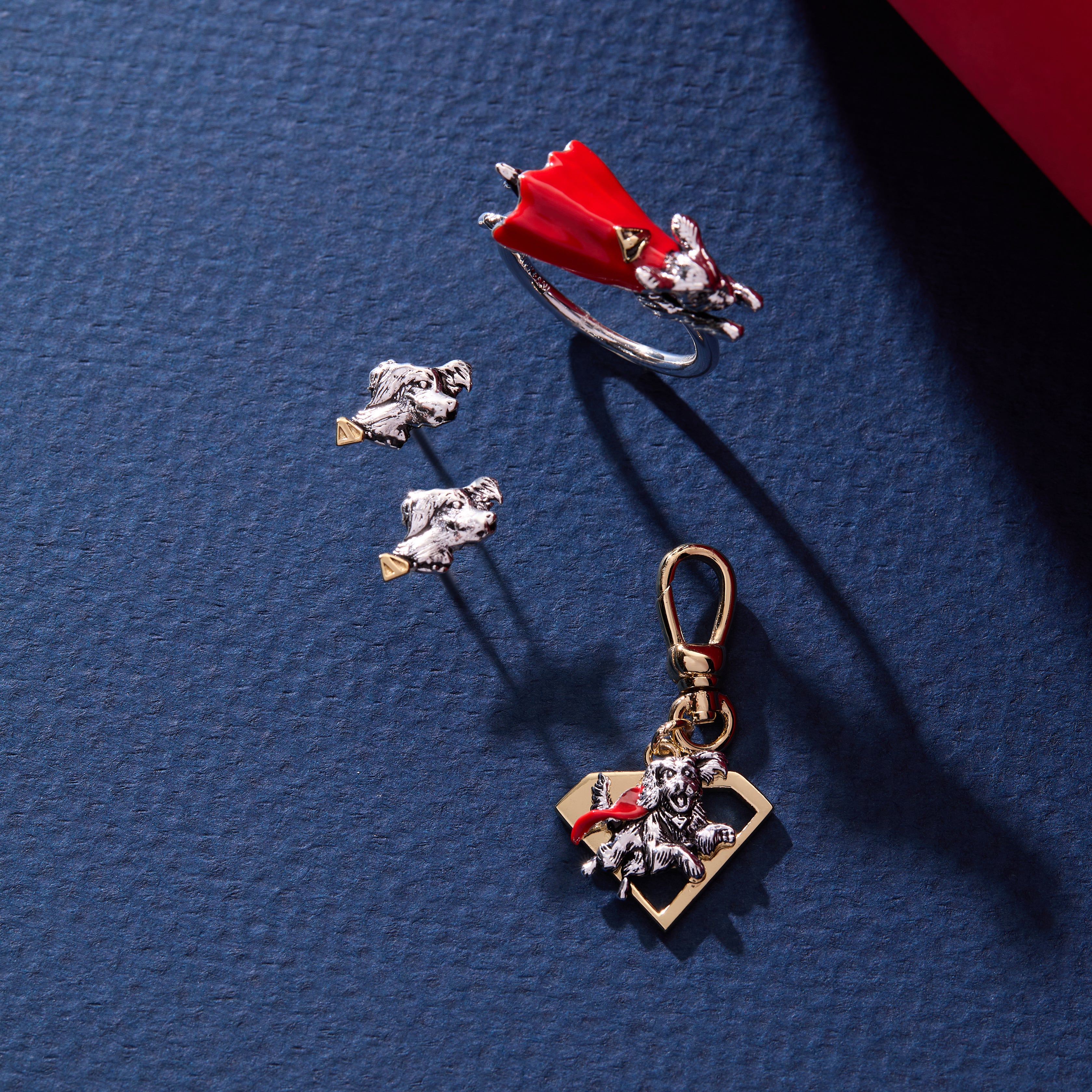 Elephant Embossed Charm Bangle