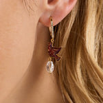 AA26-R-Holiday-Cardinal-Lifestyle-01