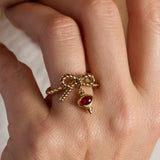 AA26-R-Holiday-Ornaments-Lifestyle-24