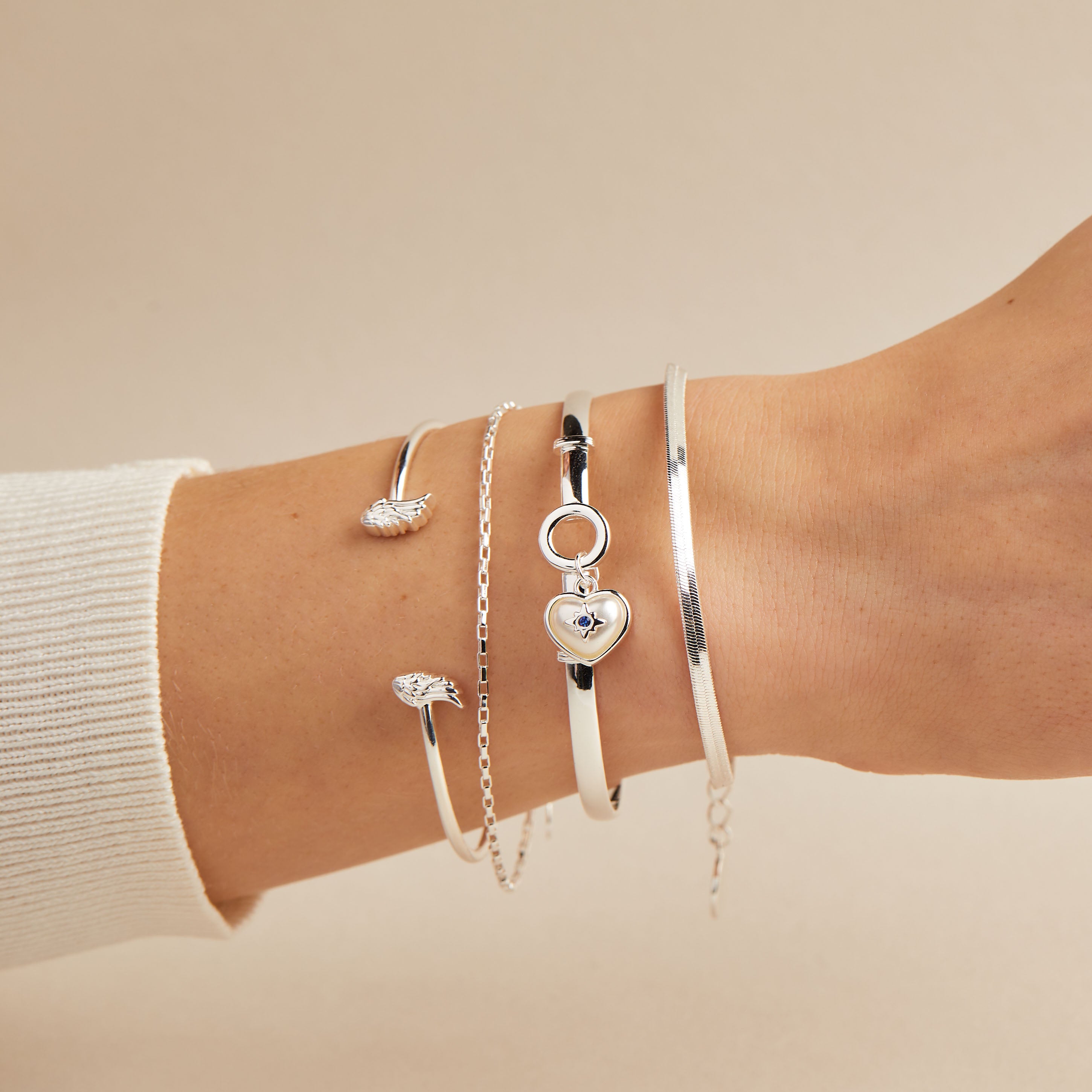 Alex Horn Jewelers Charming Buffalo Horn Necklace J17369, Made By