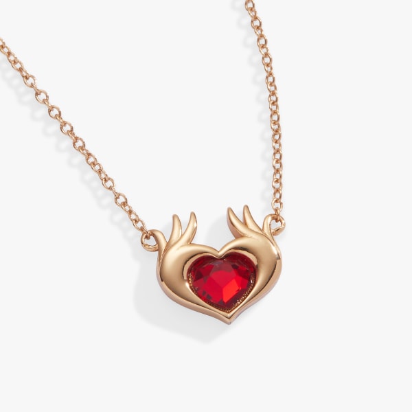 Grinch_Heart-in-Hands-Necklace Shiny Gold