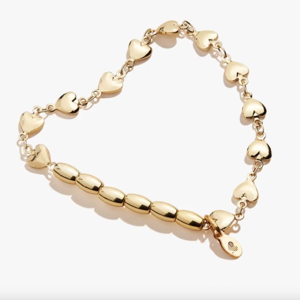 /fast-image/h_600/a-n-a/products/Heart-Chain-Stretch-Bracelet-Gold-Front-A20STVDAY08SG.jpg