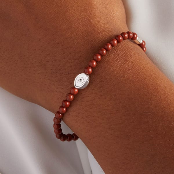/fast-image/h_600/a-n-a/products/evil-eye-red-jasper-stretch-bracelet-for-protection-AA670522SS.jpg