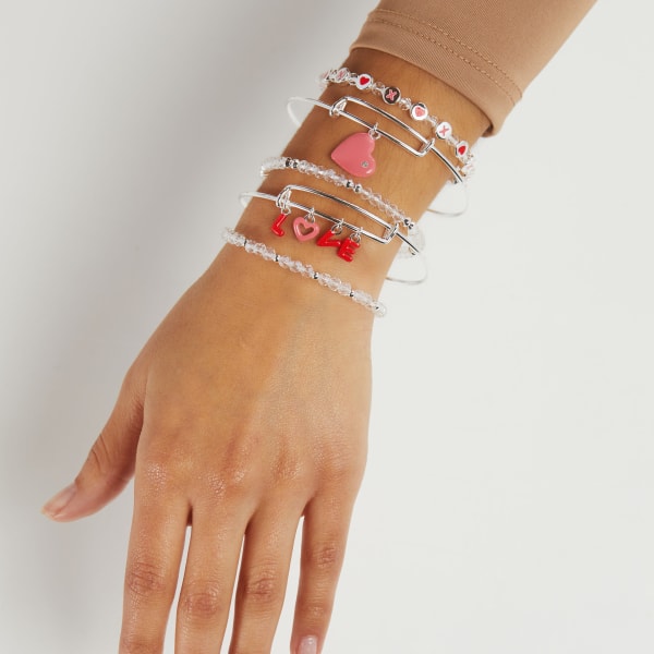 /fast-image/h_600/a-n-a/products/love-charm-bangle-set-of-5-model-AA728123SS.jpg